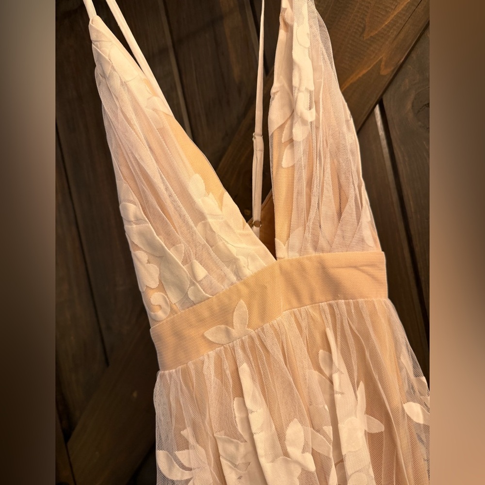 Luxxel White Floral Wedding Dress - Picture 2 of 3